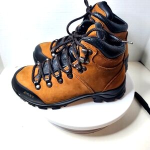 MEC Women's Brown Leather Killarney 2 Hiking Boots Size 5.5